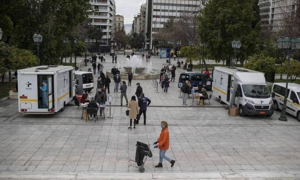 Κορονοϊός: "Καμπανάκι" Καπραβέλου-Ρισκάρουμε να δημιουργηθούν νέα ανθεκτικά στελέχη με την χαλάρωση μέτρων